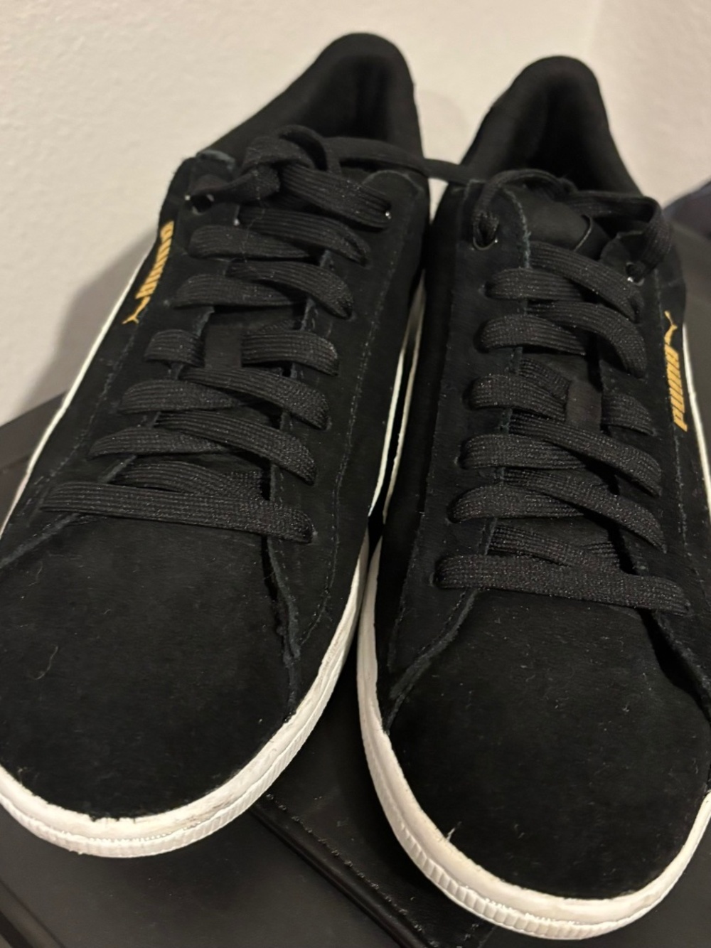 Puma Suede classic women's sneakers
